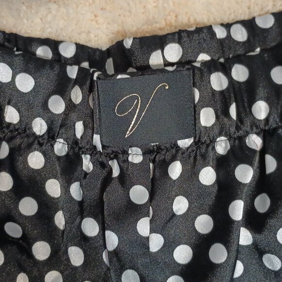 NWT ~ Victoria's Secret Black Satin Sleep Shorts w/ White Polka Dots (Size:  XS) - Picture 3 of 6